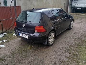 Авто Volkswagen Golf 2002 № 8530528