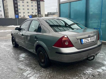 Авто Ford Mondeo 2001 № 8530539