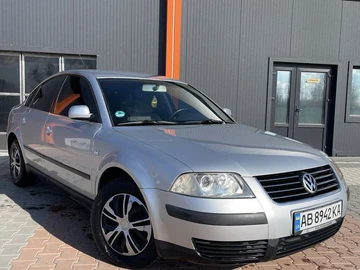 Авто Volkswagen Passat Sedan 2002 № 8530614