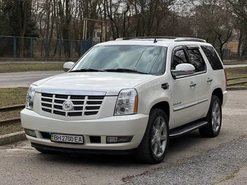 Авто Cadillac Escalade 2007 № 8530763