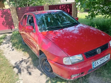 Авто Volkswagen Polo 1998 № 8530974