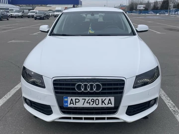 Авто Audi A4 2010 № 8531104