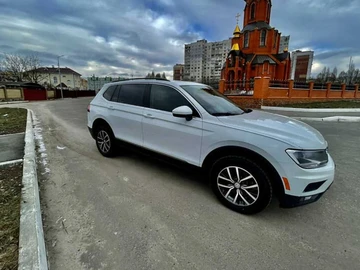 Авто Volkswagen Tiguan 2018 № 8531123