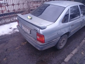 Авто Opel Vectra 1991 № 8531277