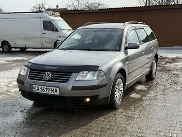 Авто Volkswagen Passat Variant 2003 № 8531304