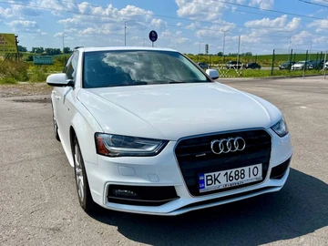 Авто Audi A4 2014 № 8531445