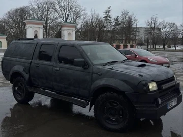 Авто Nissan Navara 2005 № 8531459