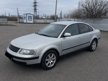 Авто Volkswagen Passat Sedan 2002 № 8531505