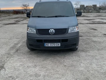 Авто Volkswagen Transporter 2004 № 8531509