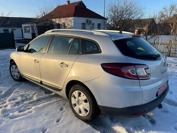 Авто Renault Megane 2010 № 8531669