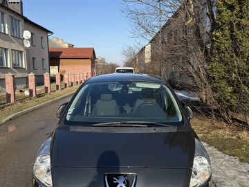 Авто Peugeot 5008 2011 № 8531716