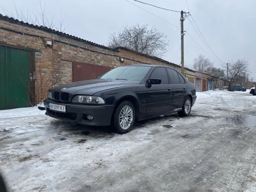 Авто BMW 5 Серия 1999 № 8531718