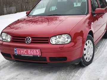 Авто Volkswagen Golf 2003 № 8531768