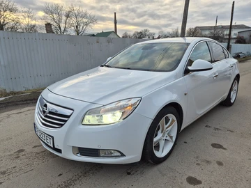 Авто Opel Insignia 2010 № 8532209