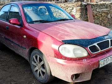 Авто Mazda 121 1990 № 8532391