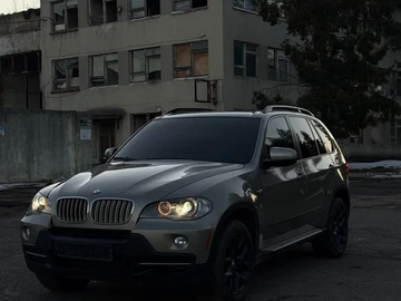 Авто BMW X5 2010 № 8532457