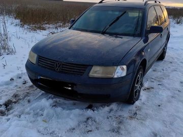 Авто Volkswagen Passat Variant 1999 № 8532715