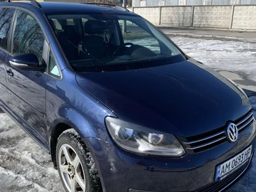 Авто Volkswagen Touran 2013 № 8532910