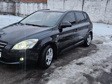 Авто KIA Cee X27 D 2008 № 8532930