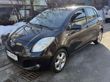 Авто Toyota Yaris 2007 № 8532949