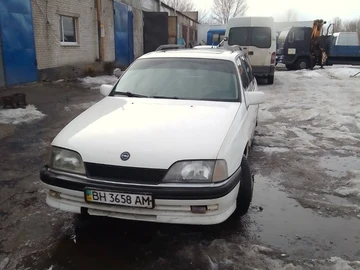 Авто Opel Omega 1993 № 8533194