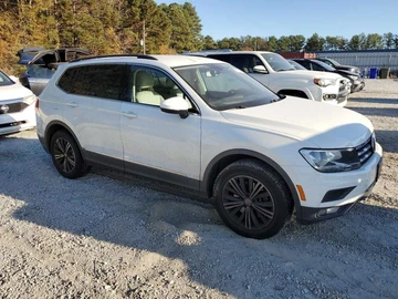 Авто Volkswagen Tiguan 2018 № 8533495