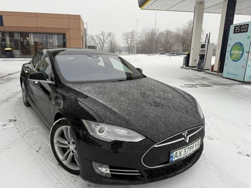 Авто Tesla Model S 2015 № 8533572
