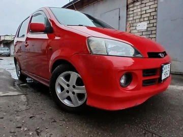 Авто Daihatsu Yrv 2002 № 8533627
