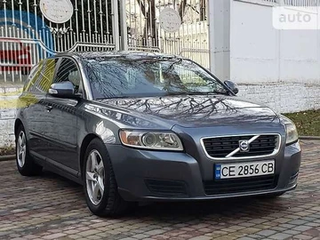 Авто Volvo V50 2009 № 8533958