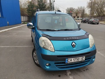 Авто Renault Kangoo Passenger 2009 № 8534007
