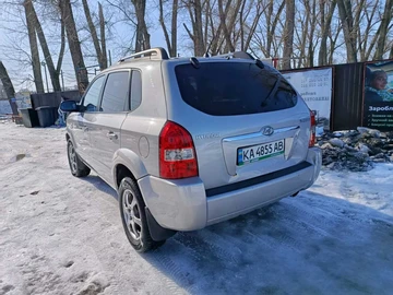 Авто Hyundai Tucson 2006 № 8534017