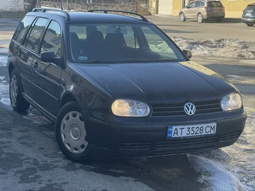 Авто Volkswagen Golf 2000 № 8534083