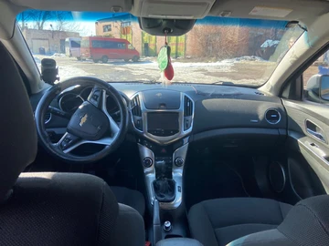 Авто Chevrolet Cruze 2013 № 8534094