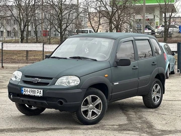 Авто Chevrolet Niva 2011 № 8534292