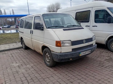 Авто Volkswagen Transporter 1995 № 8534376