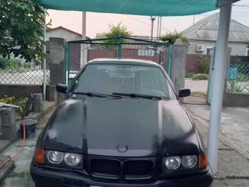 Авто BMW 3 Серия 1992 № 8534694