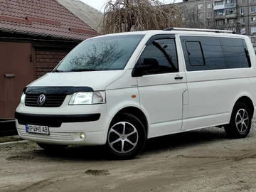 Авто Volkswagen Transporter 2006 № 8534708