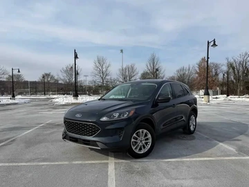 Авто Ford Escape 2023 № 8534713