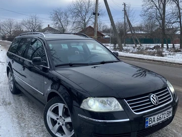 Авто Volkswagen Passat Variant 2000 № 8534733