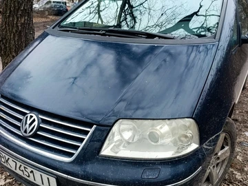Авто Volkswagen Touran 2005 № 8534958