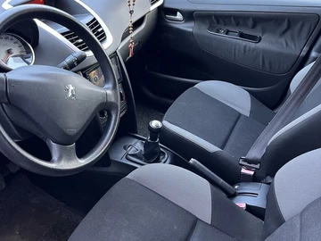 Авто Peugeot 207 2007 № 8535017
