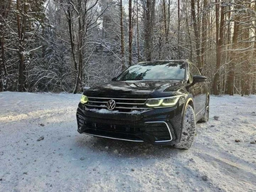 Авто Volkswagen Tiguan 2021 № 8535278