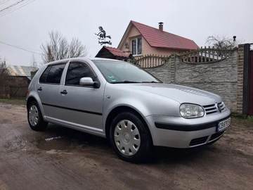 Авто Volkswagen Golf 2002 № 8535293
