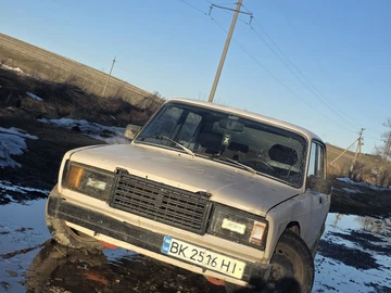 Авто ВАЗ 2105 1995 № 8535482