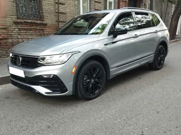 Авто Volkswagen Tiguan 2022 № 8535795