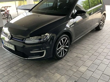 Авто Volkswagen Golf 2020 № 8536033