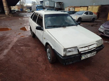 Авто ВАЗ 2109 1993 № 8536038