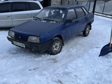 Авто ВАЗ 21099 1997 № 8536076