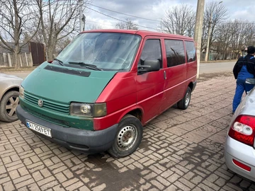 Авто Volkswagen Transporter 1992 № 8536261