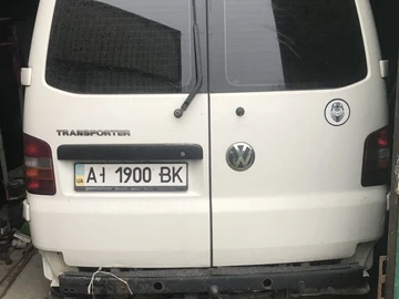 Авто Volkswagen Transporter 2001 № 8536310